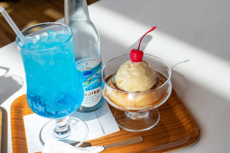 レトロプリンと門司港サイダーブルー