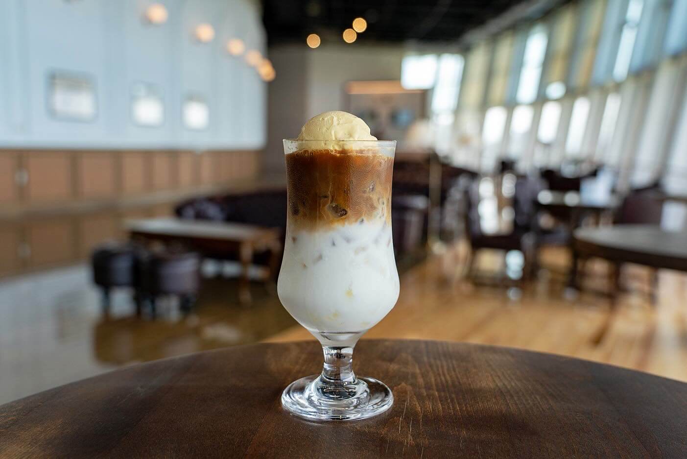 アイスカフェラテにバニラアイストッピング