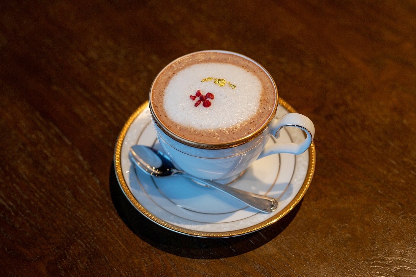 ストロベリーショコララテ