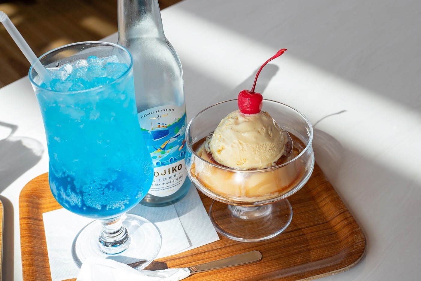 昭和レトロプリンと門司港サイダー